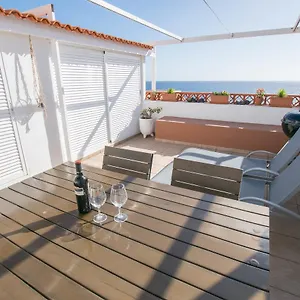 公寓 Ocean Front With Pool Bbq & 300mb Wifi, 坎德拉里亚